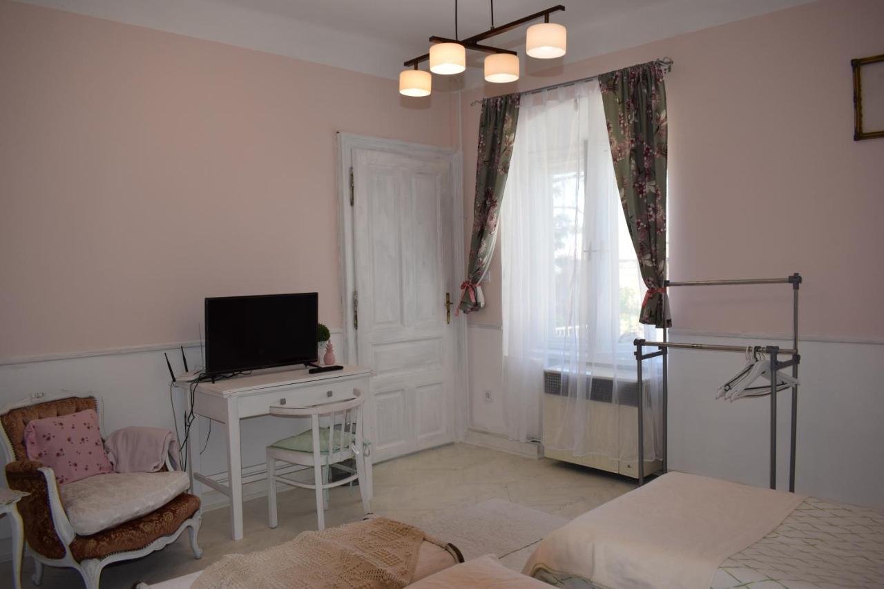 Malomszeg Apartman 2 佩奇 外观 照片